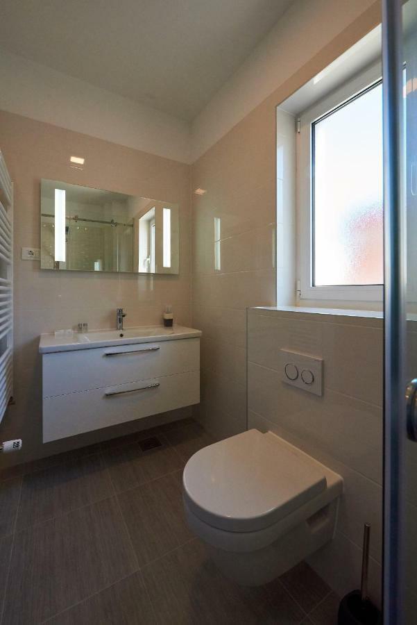 Luxury Villa Residence Zupanovic Трогир Екстериор снимка